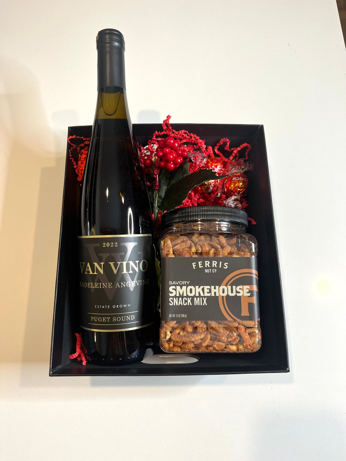 Madeleine Angevine & Smokehouse mix